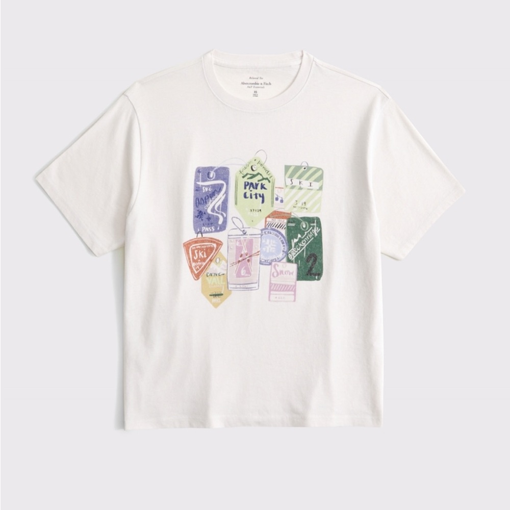 NWT Abercrombie & Fitch Short Sleeve Graphic Relaxed Tee